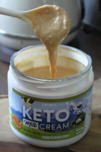 mleczne-masło-orzechowe-keto